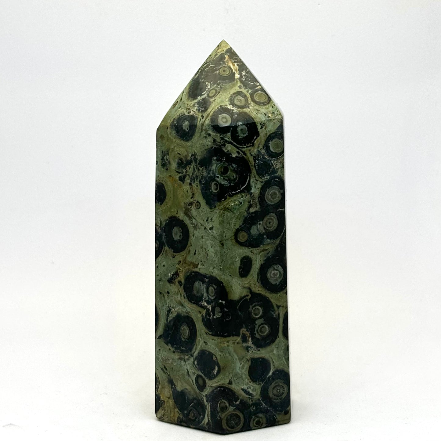 Kabamba jaspis obelisk - 13,5 cm Kabamba jaspis obelisk - 13,5 cm