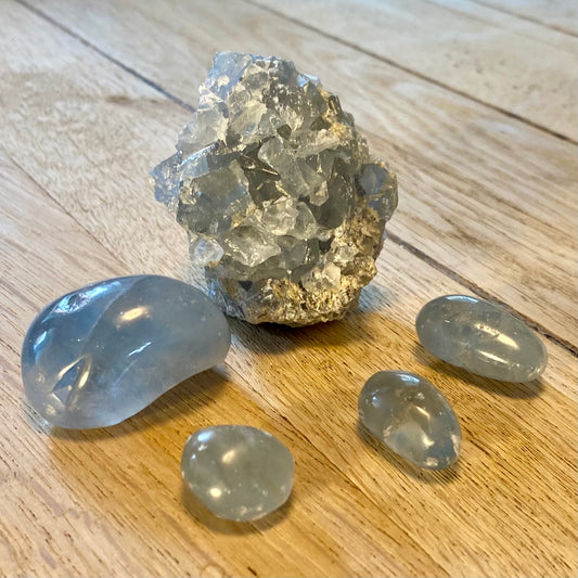 Billede af Kristallkombination - Celestite-variationer 