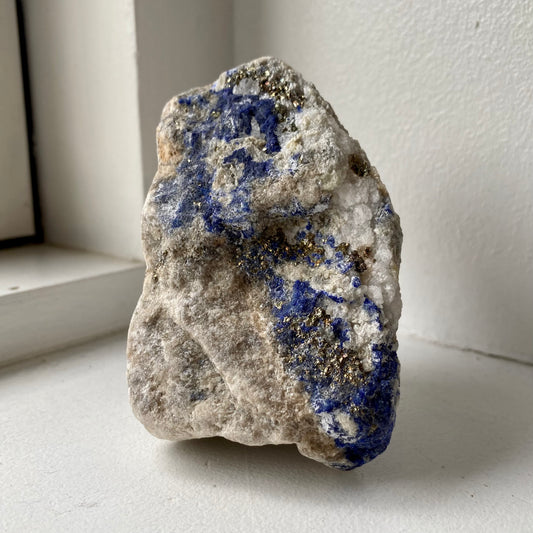 Billede af Lapis lazuli i matris - 9 cm