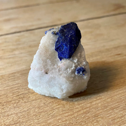 Lapis lazuli i matris