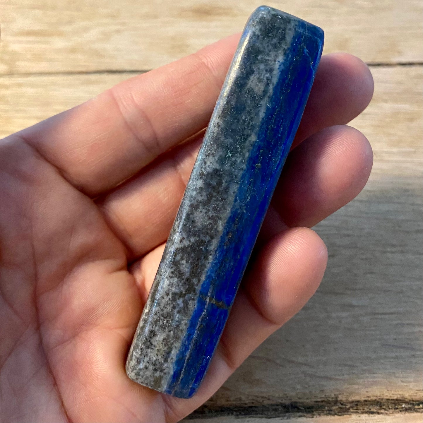 Lapis lazuli friform - 9,5 cm Lapis lazuli friform - 9,5 cm